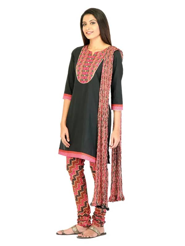 Mother Earth Women Cotton Black Salwar Suit