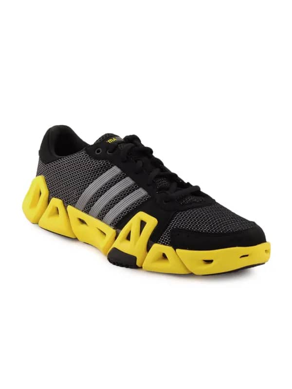 ADIDAS Men Sports Black Sports Shoes