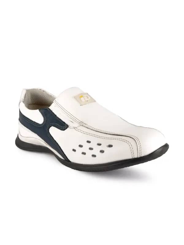 iD Men White Casual Shoes