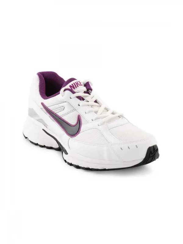 Nike Women Ballista II White Sports Shoes