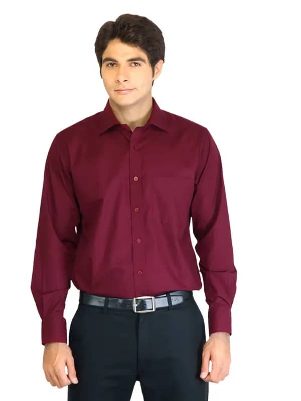 Peter England Men Solid Maroon Shirt