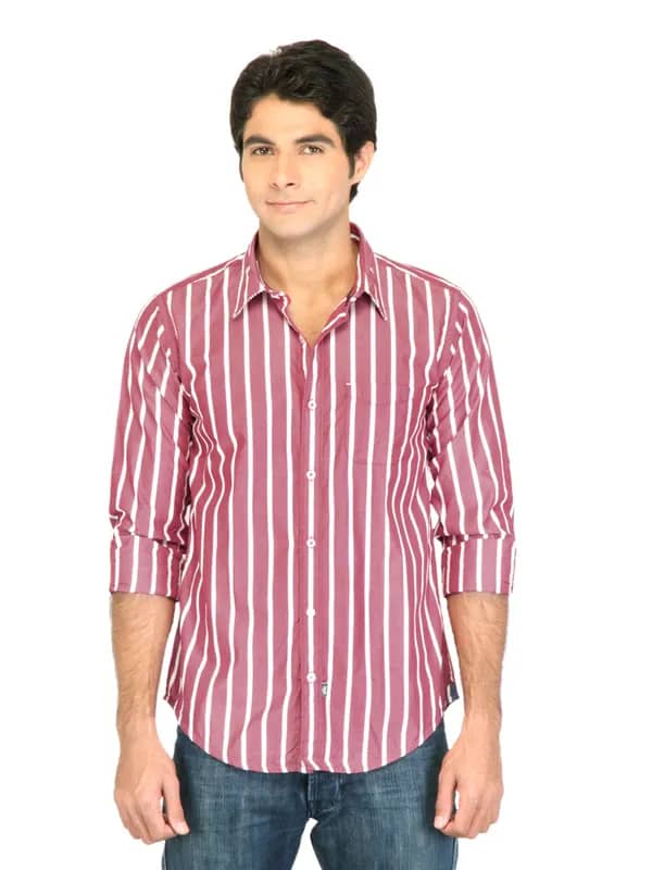 Basics Men Red Slim Fit Striped Shirt