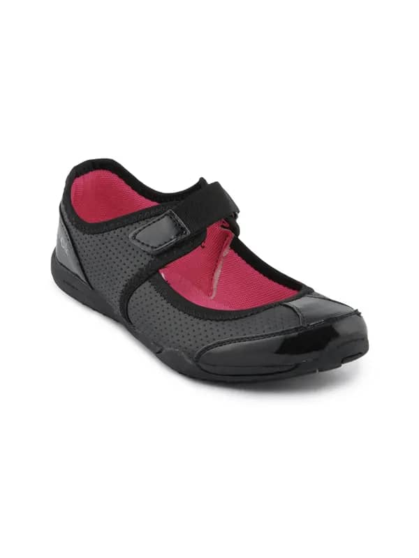 Catwalk Women Ballerina Black Casual Shoe