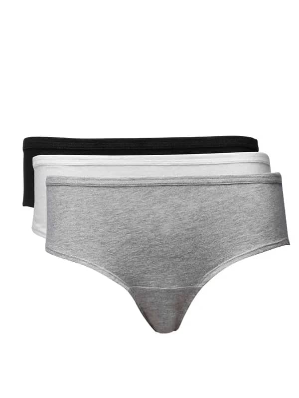 Hanes Women Pack of Three 100% Cotton Plain Hipsters