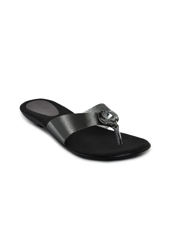 Catwalk Women Black Flats