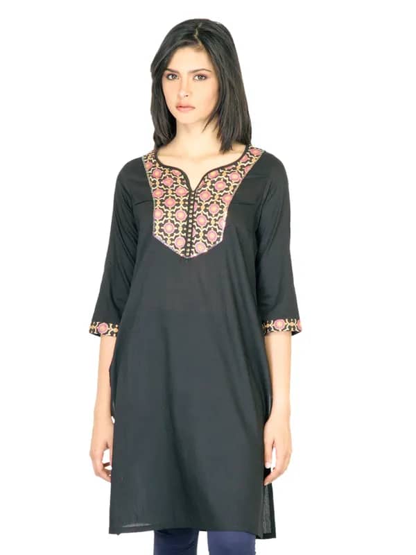 Aurelia Women Solid Black Kurta