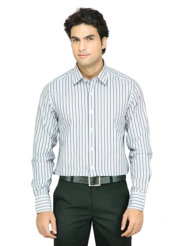 United Colors of Benetton Men Striped White Shirt