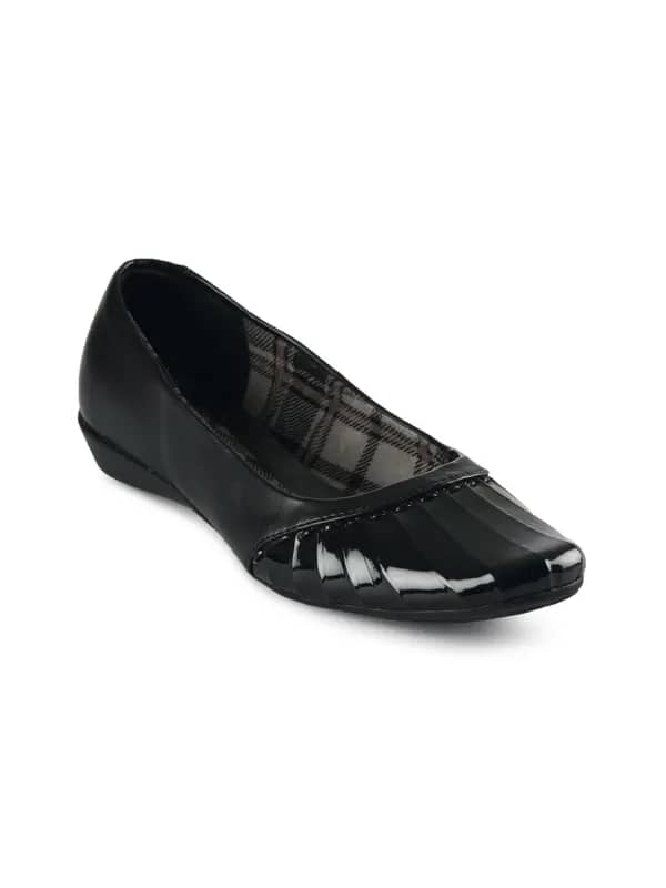 Catwalk Women Black Shoe