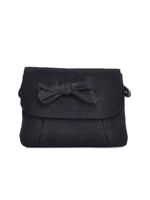 Baggit Women Auxi Excel Black Mobile Pouch