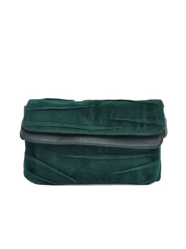 Baggit Women Chika Mayur Green Mobile Pouch