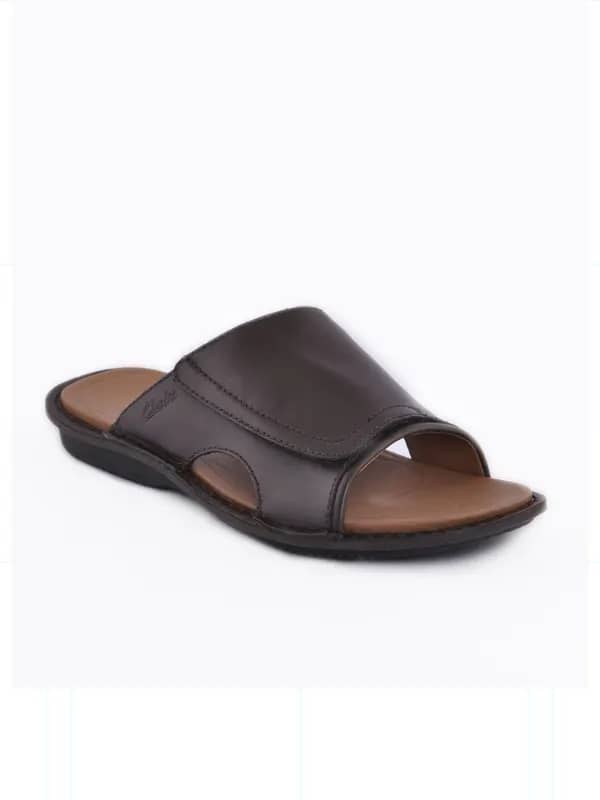 Clarks Men Brown Leather Sandals