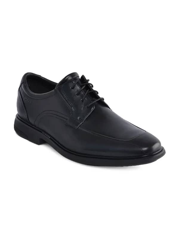 Clarks Men Black Formal Shoes