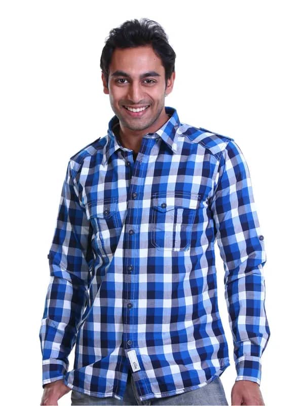 Basics Men Blue & White Slim Fit Checked Shirt