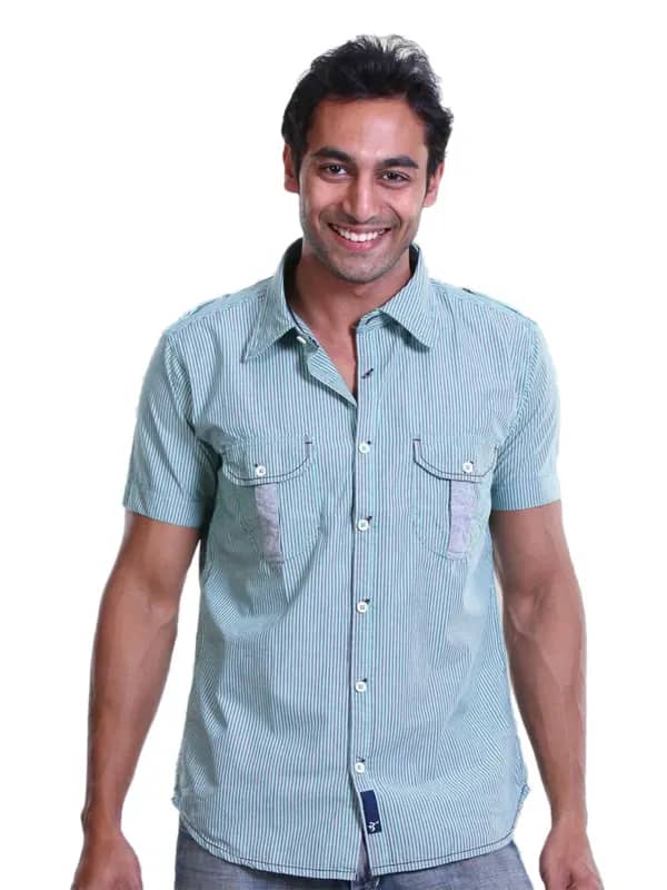 Probase Men Blue Slim Fit Solid Casual Shirt