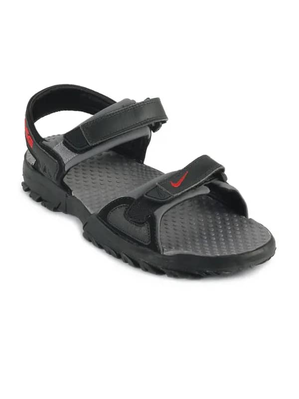Nike Men Grey Quest Sandal