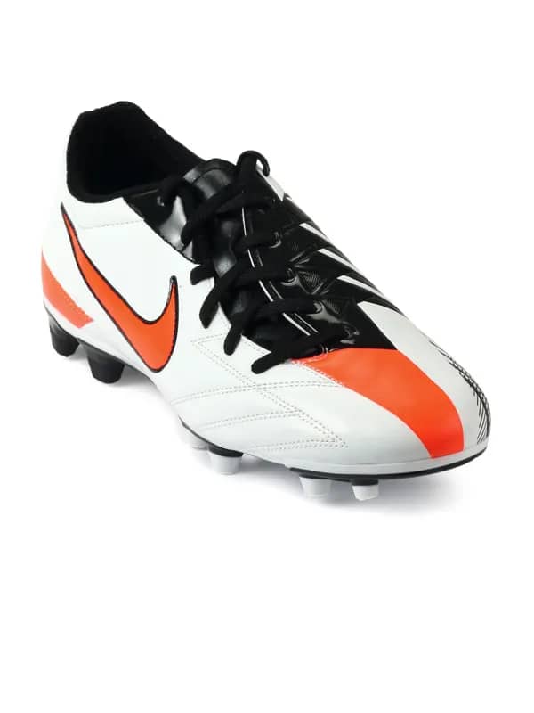 Nike Men T90 Exacto White Sports Shoes
