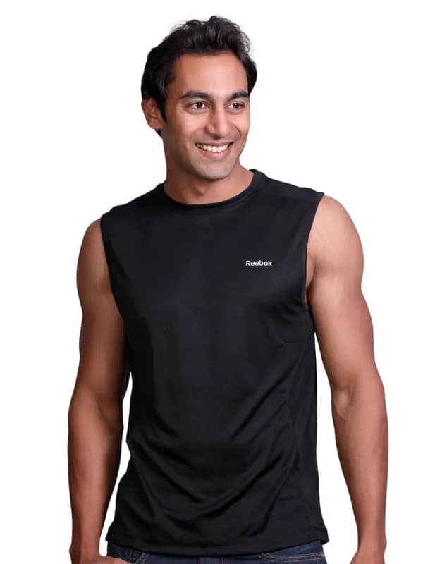 Reebok Men Sleeveless Black T-shirt