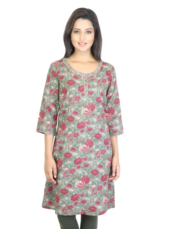 W Women Green Printed Kurta