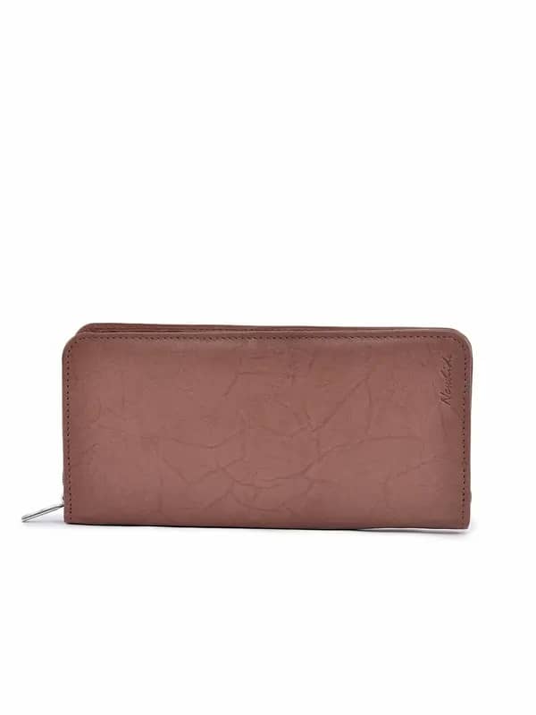 Newhide Brown Unisex Antique Passport Holder