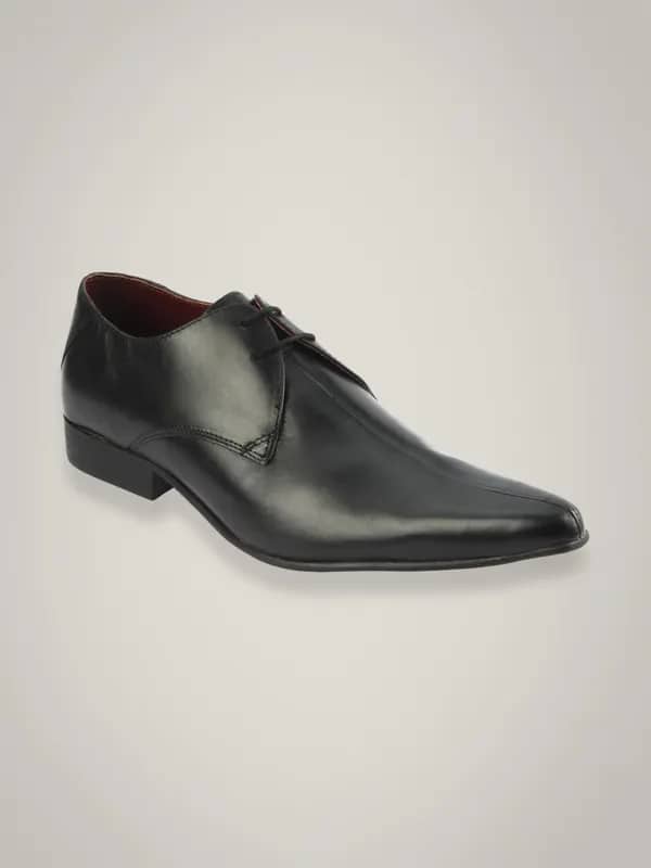 Red Tape Formal Black Men's Shoe