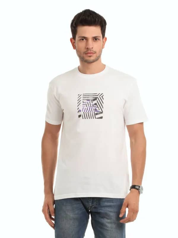 Quiksilver Men White T-shirt