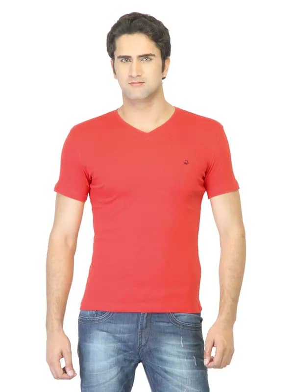 United Colors of Benetton Men Red T-shirt
