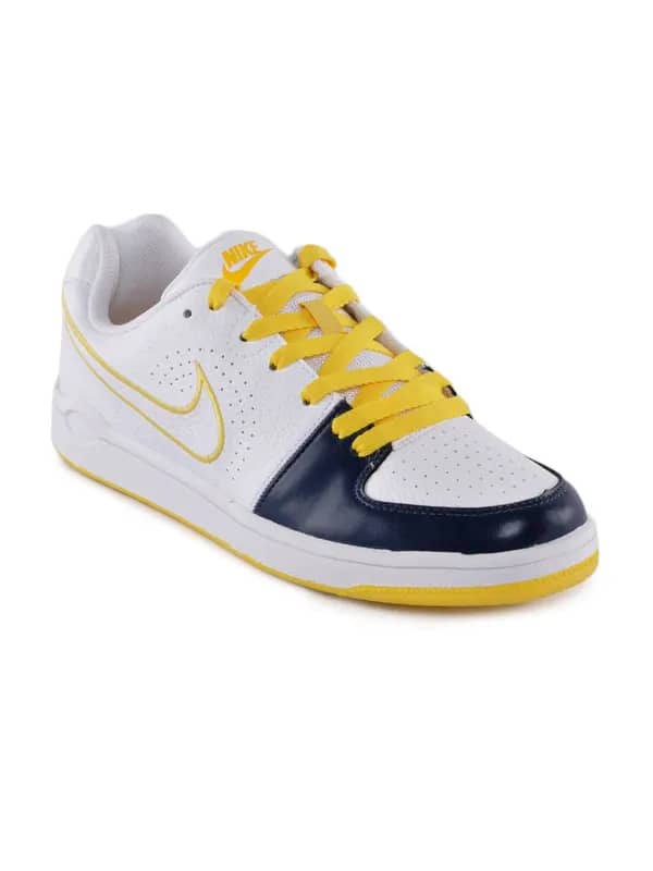 Nike Men Prowl White Casual Shoes