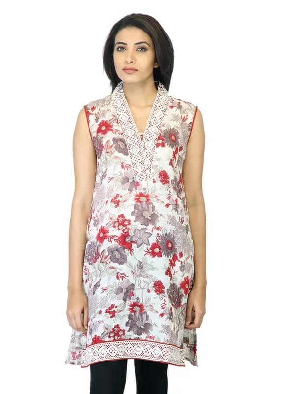 Aneri Women Prachi Cream Kurta