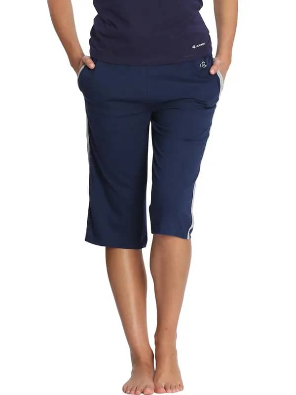 Jockey Women Blue Relaxed Capris