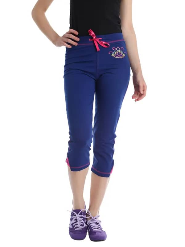 Urban Yoga Women Blue Capris
