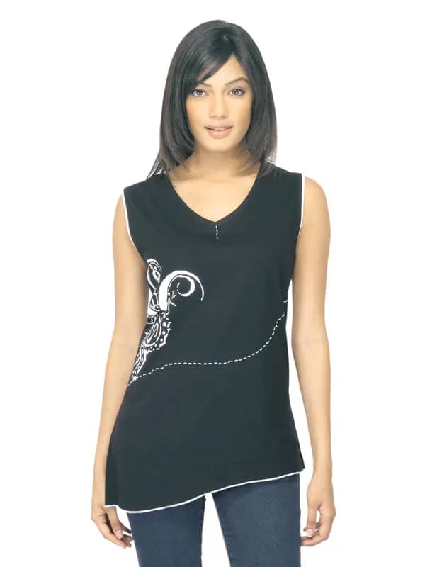 Urban Yoga Women Printed Black Top