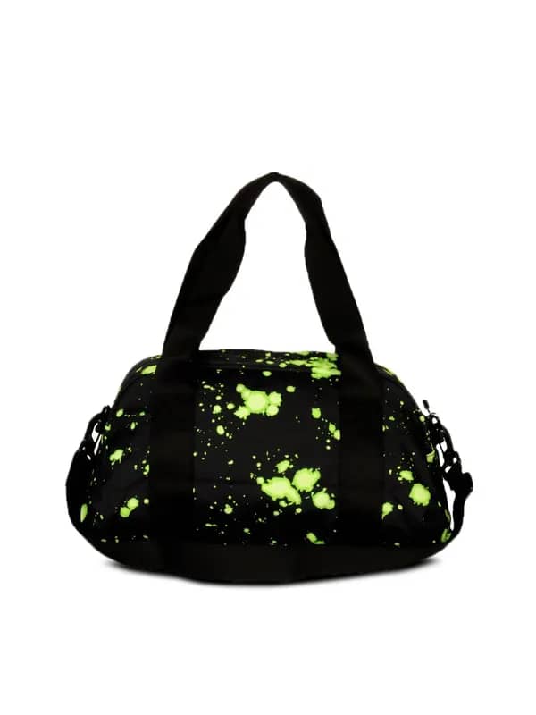 Nike Unisex Legend Black Duffle Bag
