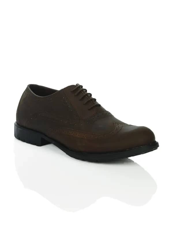 Ganuchi Men Brown Shoes