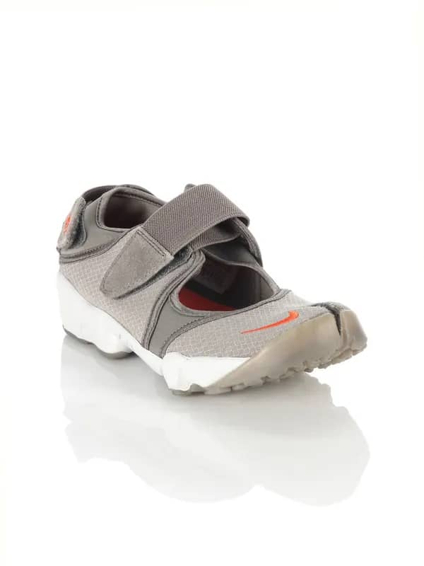 Nike Women Air Rift Grey Shoes