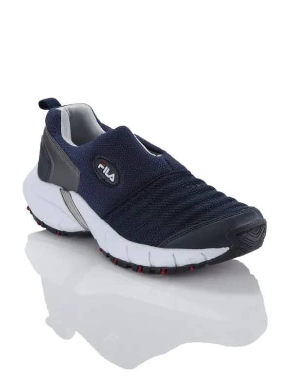 FILA Men Smash III Navy Blue Sports Shoes