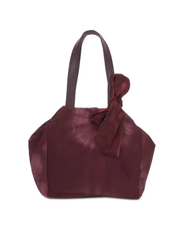 Baggit Women Billuz Roy Maroon Handbag