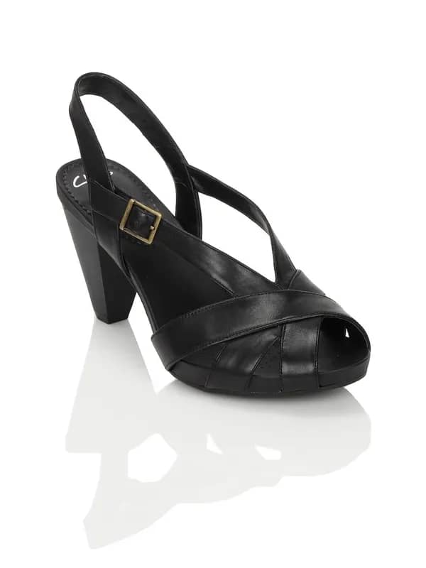 Clarks Women Saturn Whizz Leather Black Sandals