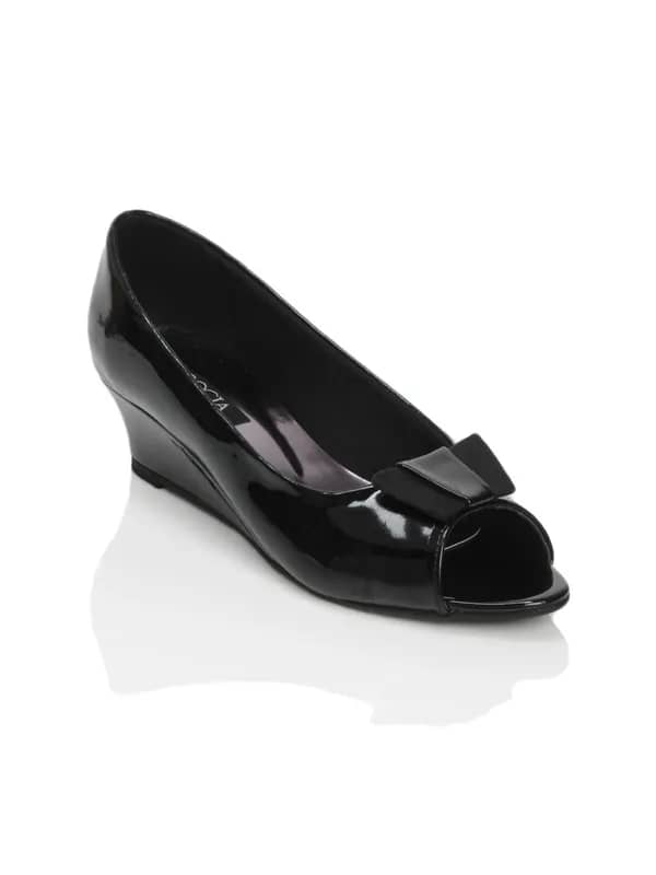 Rocia Women Black Wedges