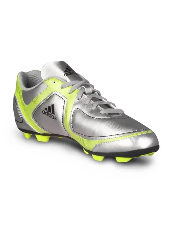 ADIDAS Men's Ezeiro Silver Black Shoe