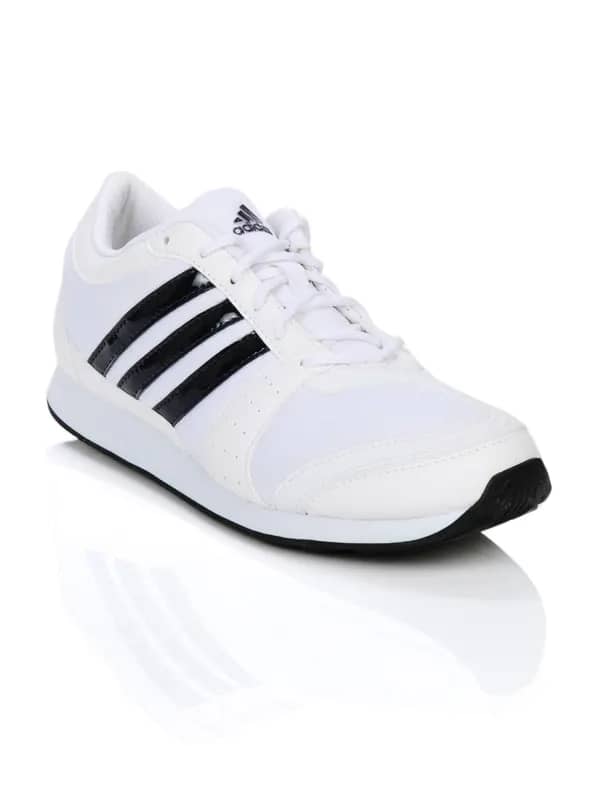 ADIDAS Men Bolt White Sports Shoes