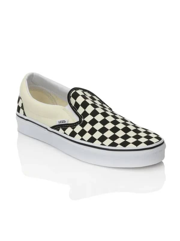 Vans Unisex Classic Slip-On Black Shoes