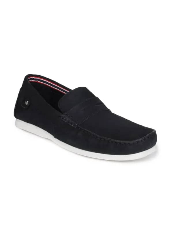 Arrow Men Black Shoes