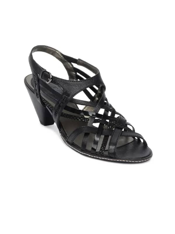 Enroute Women Black Heels