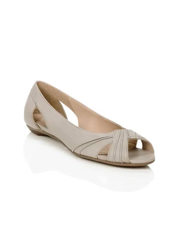 Enroute Women Grey Flats