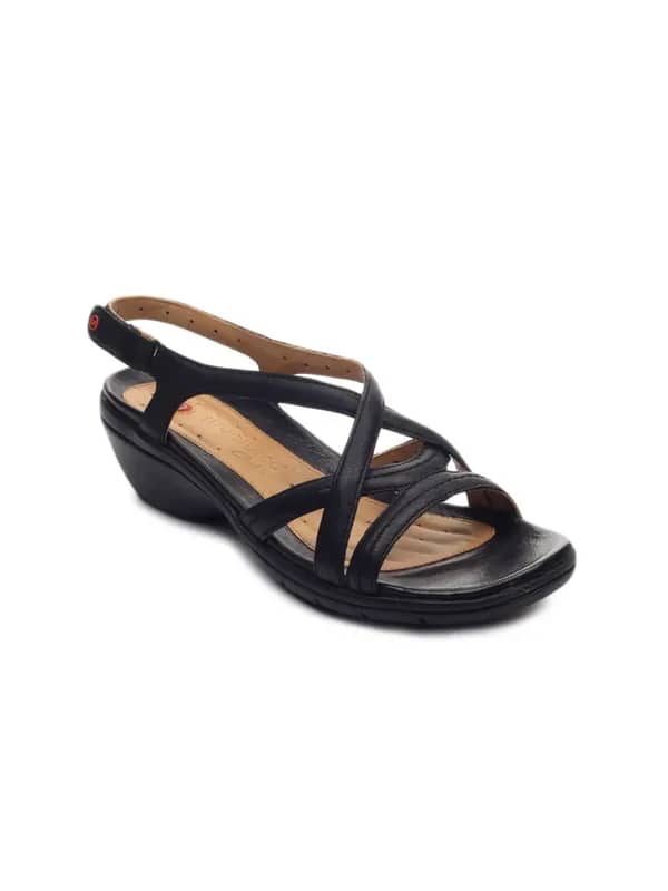 Clarks Women Black Handcrafted Leather Heels