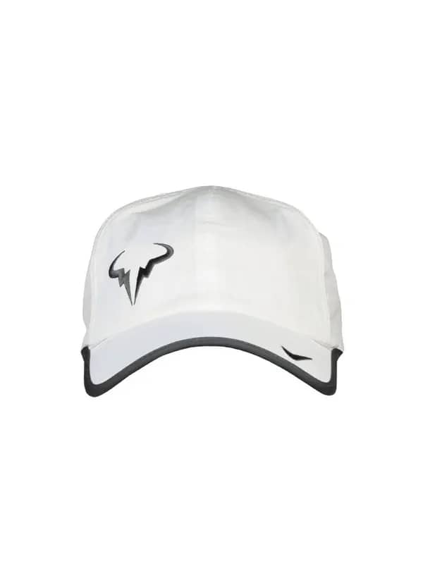 Nike Men White Bull Logo Cap