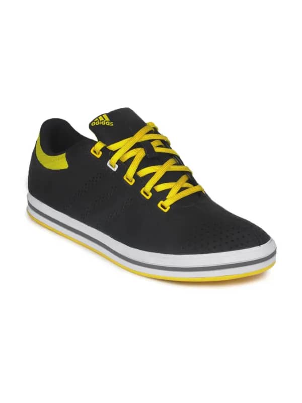 ADIDAS Men Black Zeitfrei Shoes