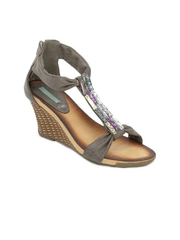 Catwalk Women Brown Wedges