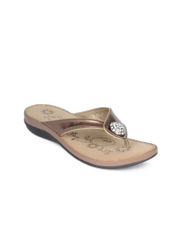 Catwalk Women Bronze Flats