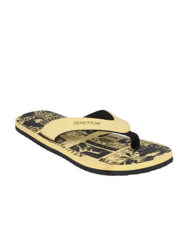 United Colors of Benetton Men Yellow & Black Flip Flop